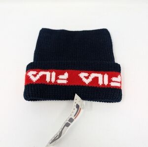 NWT. VINTAGE neck warmer by Fila. Acrylic.